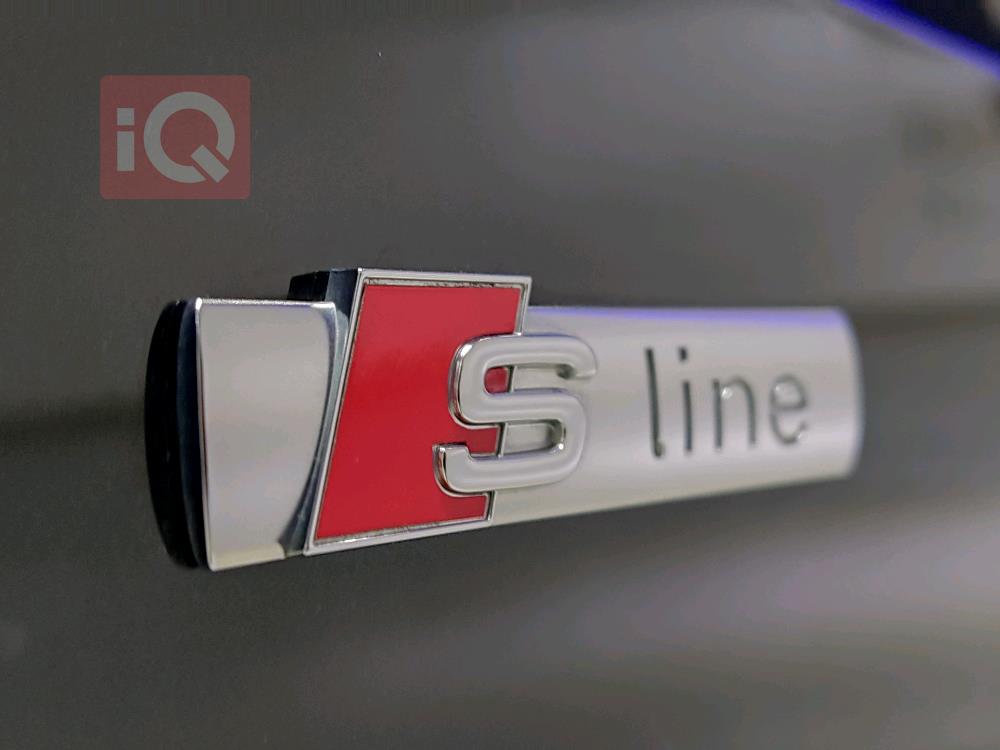اودي A8